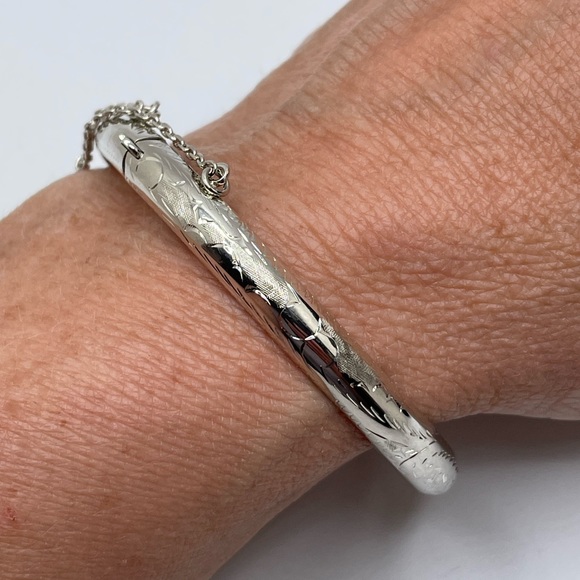 Sterling Hinge Bracelet! 7.76 Grams - Picture 1 of 5